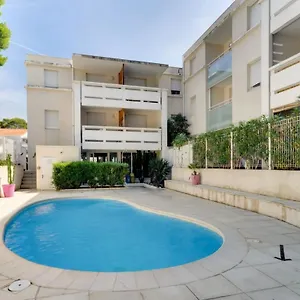 Grand Studio, Coin Nuit, Piscine, Parking Gratuit Appartement